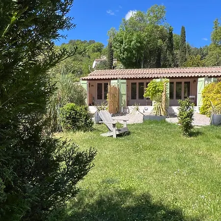 La Belle Riviere Guest house *